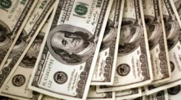 تحركات جديدة في سعر الدولار أمام الجنيه داخل البنوك الحكومية والخاصة اليوم